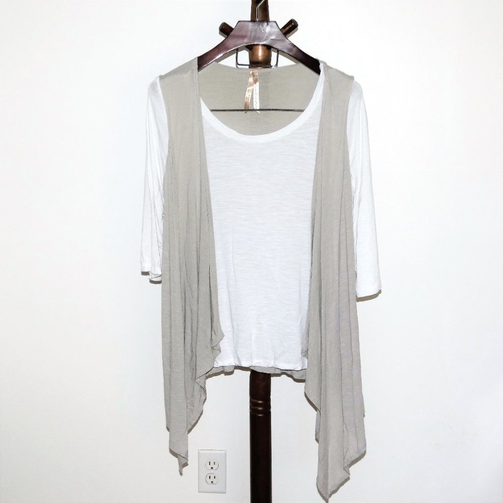 Avenue "The Luxe Collection" draped point front pullover top